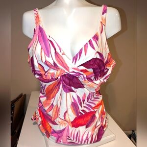 Floral Print Underwire D Cup Swim Top